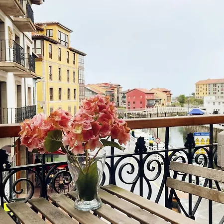 Llanes Suites