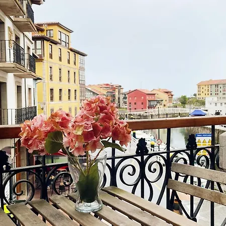 Llanes Suites