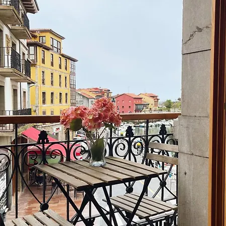 Llanes Suites 4* リャネス
