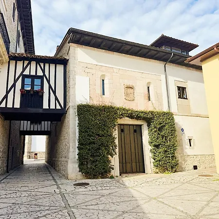 Llanes Suites Apartmanhotel Llanes